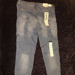 BNWT Celebrity Pink Skinny Jeans 15/32